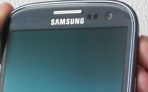 Samsung Galaxy S3 gris 01