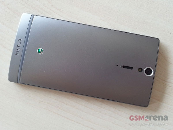 Sony Xperia SL 04
