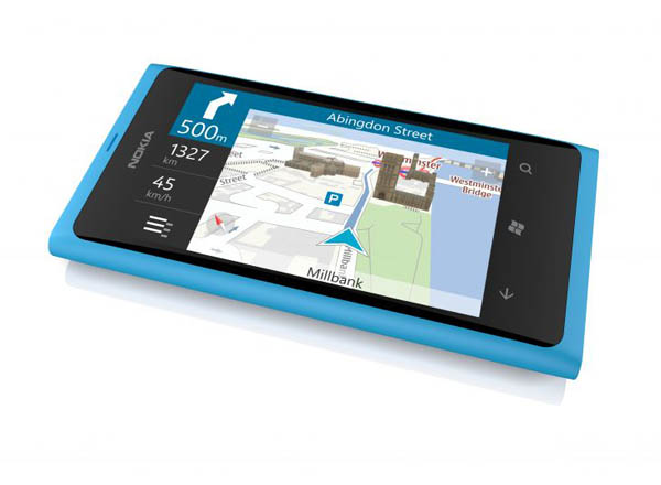 Nokia Lumia 800 como navegador GPS