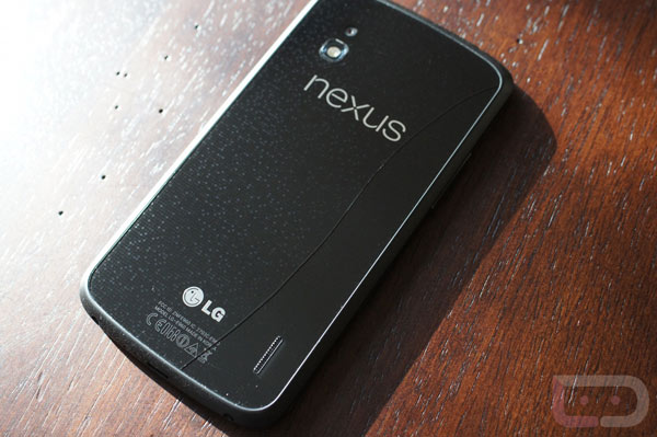 El cristal del LG Nexus 4 podrí­a romperse fácilmente