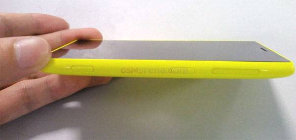 Nokia Lumia 830 05