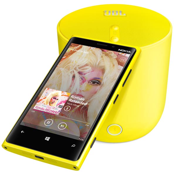 Nokia Lumia 920 Streaming 03