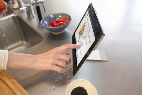 Sony Xperia Tablet S, la tableta de regalo para cocineros y manitas de la cocina