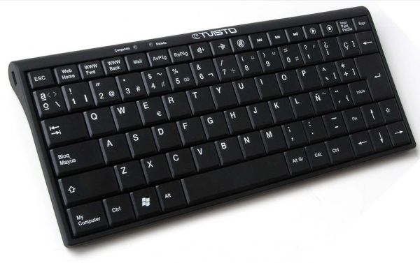 Mini teclado Bluetooth TVisto para usar con una tableta o un smartphone