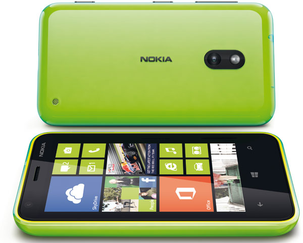 Nokia Lumia 620 02