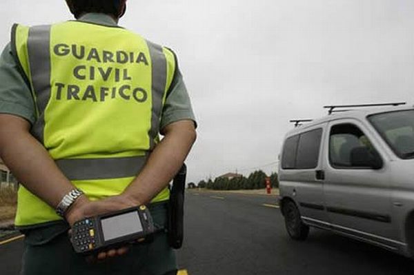Tribunales españoles anulan multas de tráfico notificadas por Internet