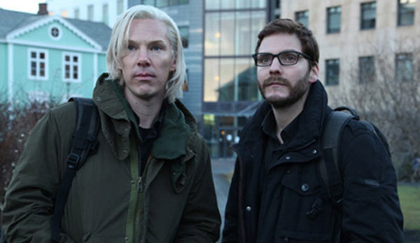 Benedict Cumberbatch como Julian Assange