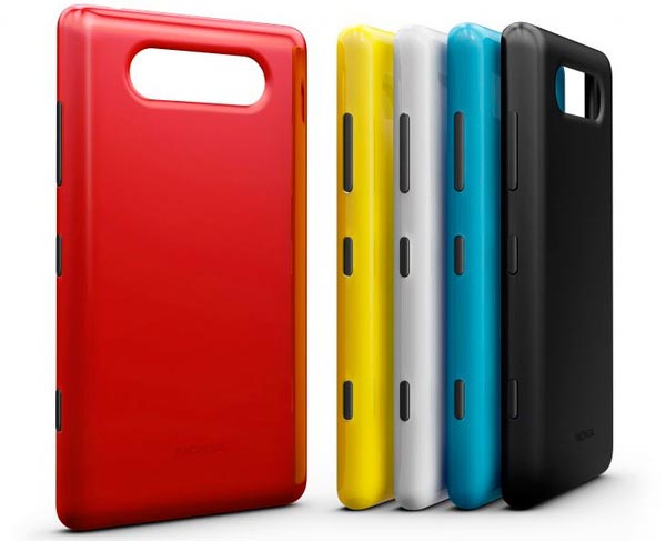 Nokia Lumia 820 01