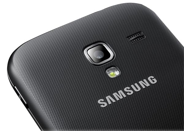 Samsung Galaxy Ace 2 01