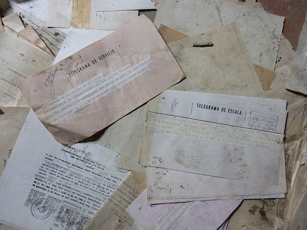 La Comunidad de Madrid se gasta 14 millones de euros en telegramas y burofaxes
