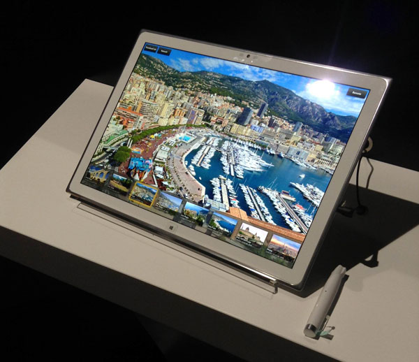 Panasonic tablet 4K 01