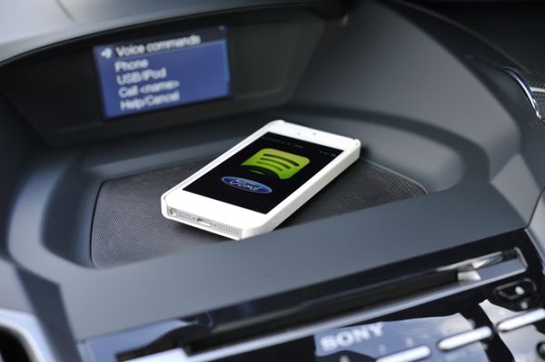 Spotify también estará disponible en los automóviles Ford