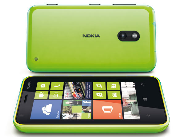 Nokia Lumia 620 03