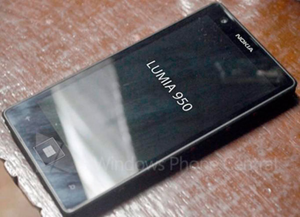 Aparece una imagen del supuesto Nokia Lumia 950