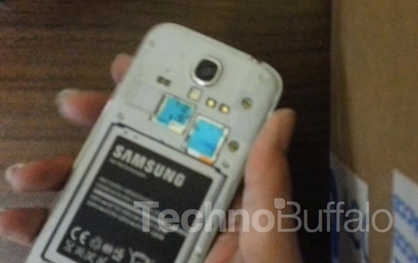Samsung Galaxy S4 al desnudo, pieza por pieza