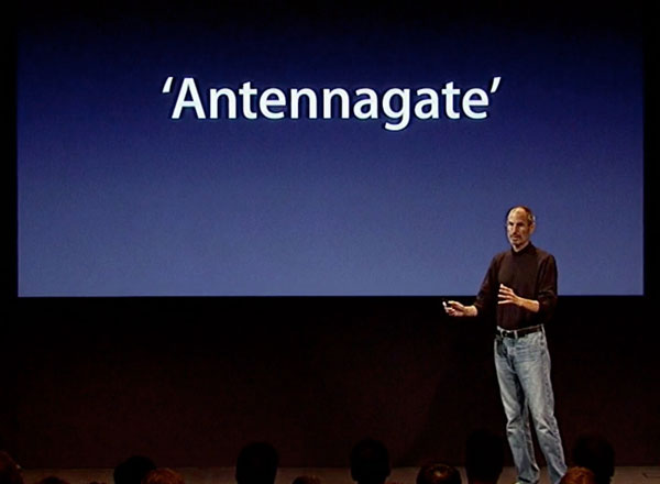 Apple empieza a pagar a los afectados por el antennagate del iPhone 4