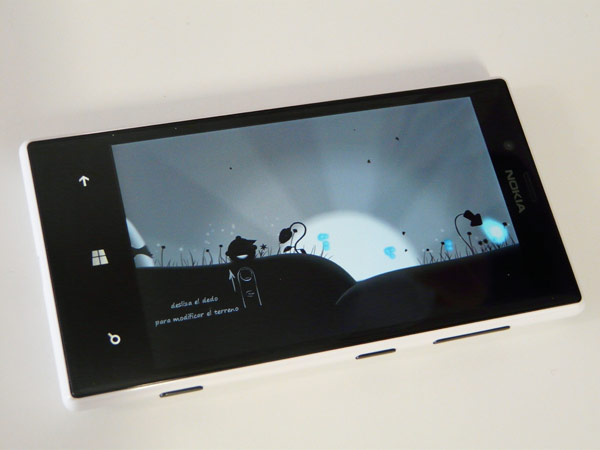 Nokia Lumia 720 11