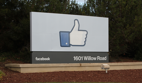 Facebook quiere que los usuarios digan por qué esconden post