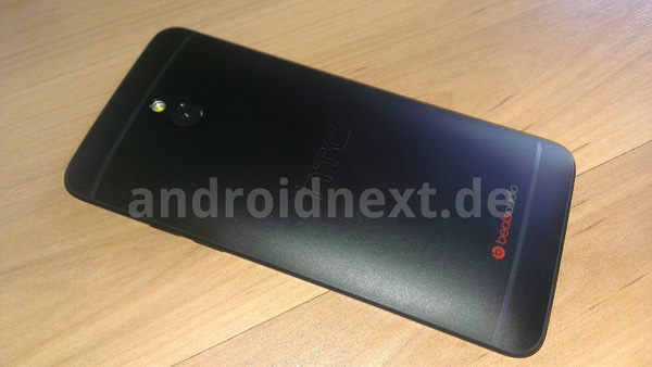 HTC One Mini 02
