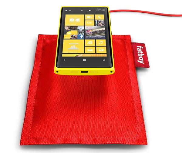 Cómo cargar un móvil Nokia Lumia sin cables