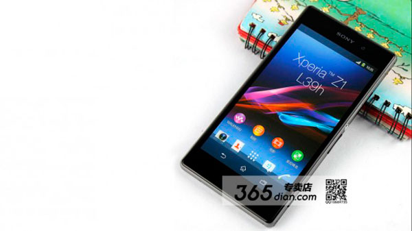 El Sony Xperia Z1 posa para la cámara una vez más
