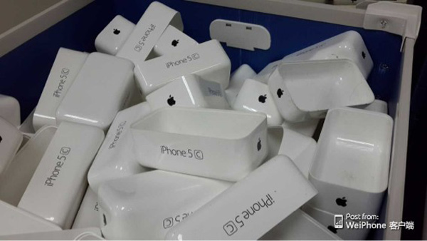 iPhone 5C 01