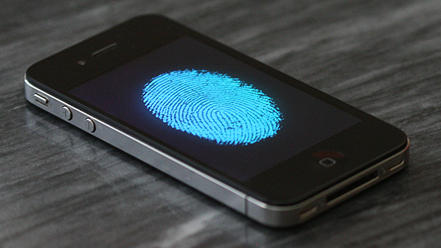 El sensor de huella dactilar del iPhone 5S podrí­a dar problemas