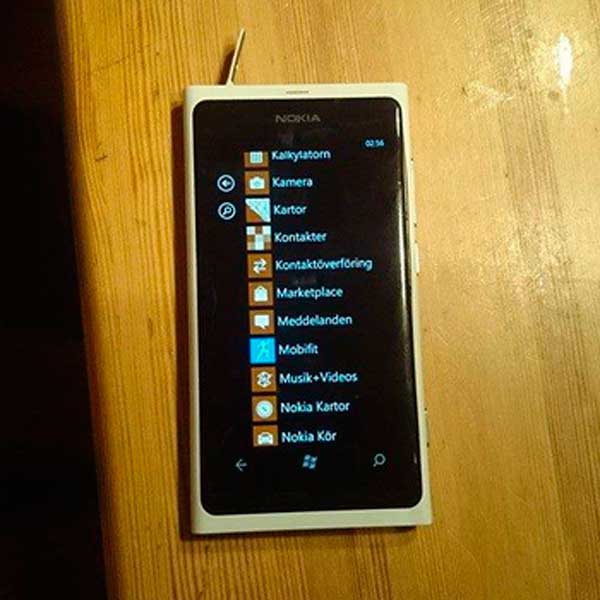 NokiaLumia800 sumergido