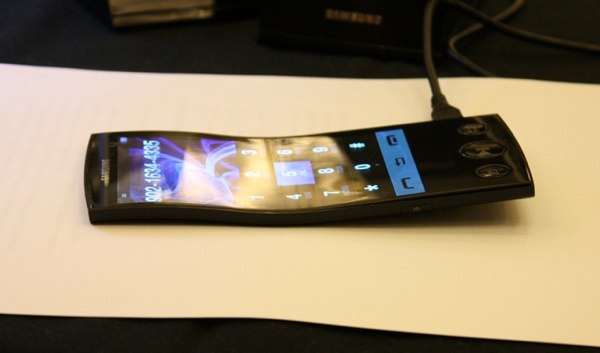 Samsung Galaxy Round, un móvil con pantalla flexible que podrí­a anunciarse esta semana