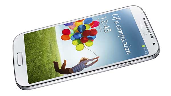 Samsung Galaxy S4 recibe Android 4.3 y compatibilidad con Galaxy Gear