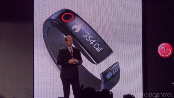 LG presenta sus accesorios para deportistas