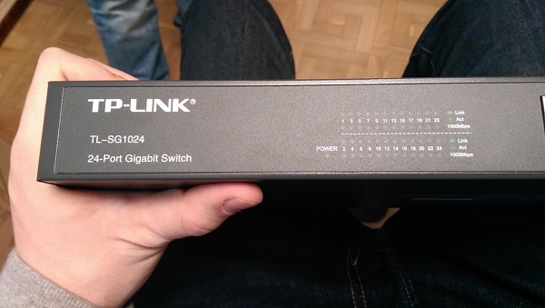 TP-Link-TL-SG1024