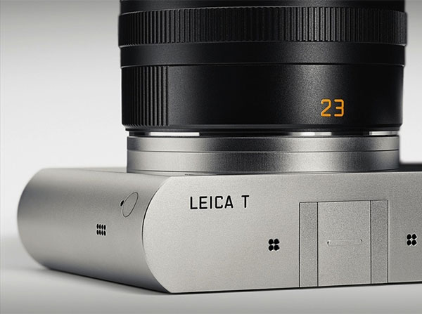 Leica T