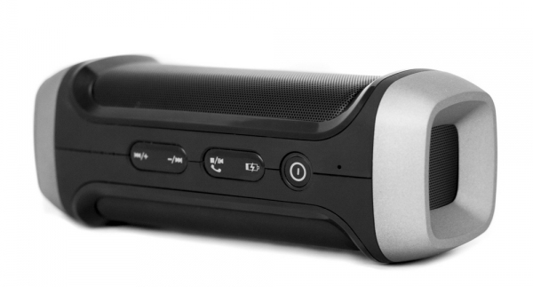 Woxter urbanBeat BT-28, altavoz portátil con función de baterí­a externa