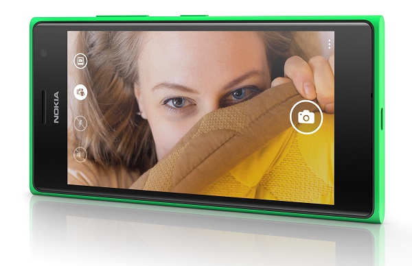 Nokia Lumia 735 5 Nokia Lumia 735