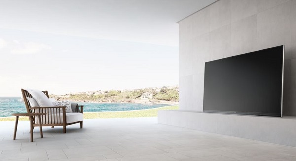 Panasonic Viera AX900 2 Panasonic AX900
