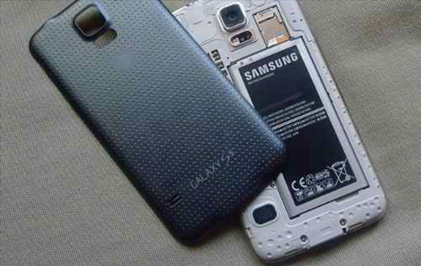 Apple Samsung