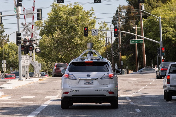 Los coches autónomos de Google han sufrido 11 accidentes en 6 años 1 Google Self Driving Car