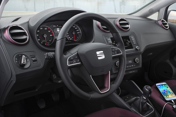 Nuevo Seat Ibiza de 2015, un coche conectado con la tecnologí­a de Samsung