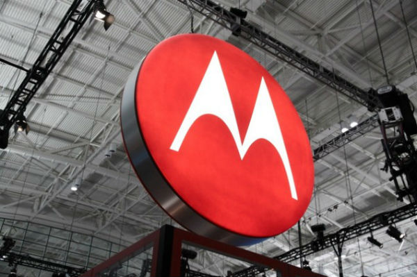 Se filtran nuevos dispositivos Motorola: Moto X Play, Droid Maxx II y Moto surround