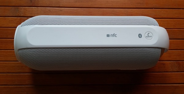 Philips BT6060W, probamos este altavoz inalámbrico 4 Philips BT6060W