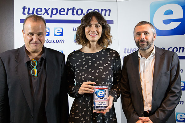 premio tuexperto 2015 acer aspire r11