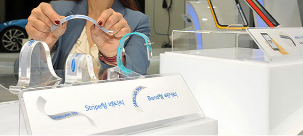 Samsung muestra dos nuevos prototipos de baterías flexibles para wereables 2 Samsung baterías wereables