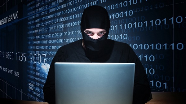 Siete prácticas que te pueden convertir en un cibercriminal sin que lo sepas