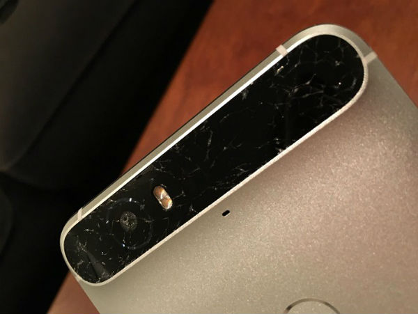 Algunos usuarios del Nexus 6P se quejan de problemas con el cristal que recubre la cámara