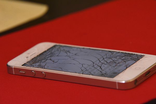 Cómo y cuándo se rompen las pantallas de los móviles