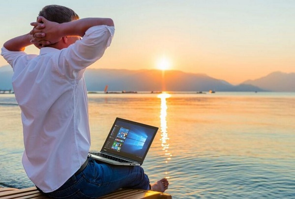 El Toshiba Satellite Radius 12 llega a España por 1.500 euros 2 Toshiba Satellite Radius 12