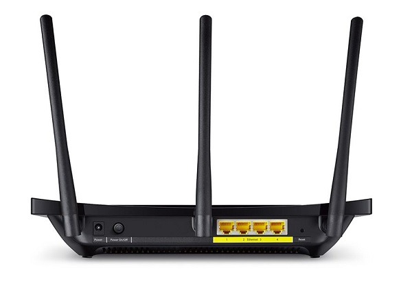 TP-LINK RE590T