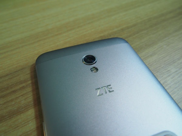 ZTE Blade V7