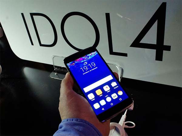 Alcatel Idol 4 Plus, primer contacto